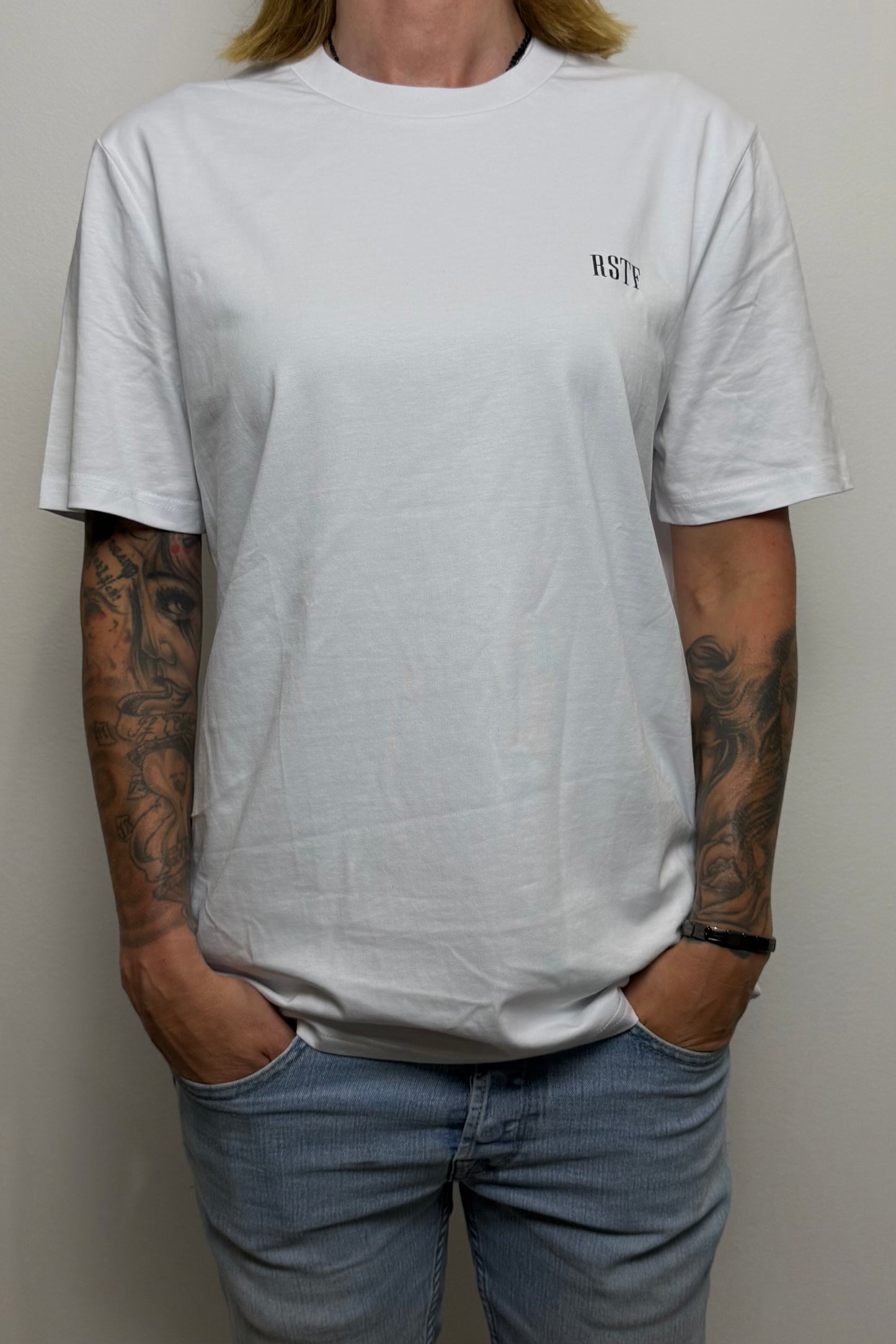 REGULAR TEE | RSTF ESSENTIAL